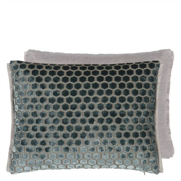 Jabot Velvet Cushion - Image 4
