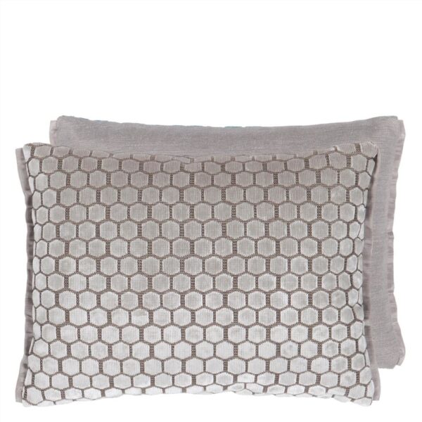 Jabot Velvet Cushion - Image 5