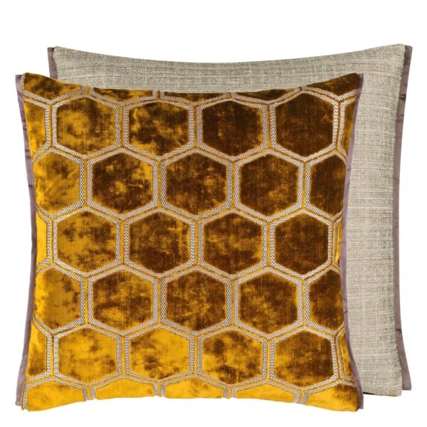 Manipur Velvet Cushion - Image 10